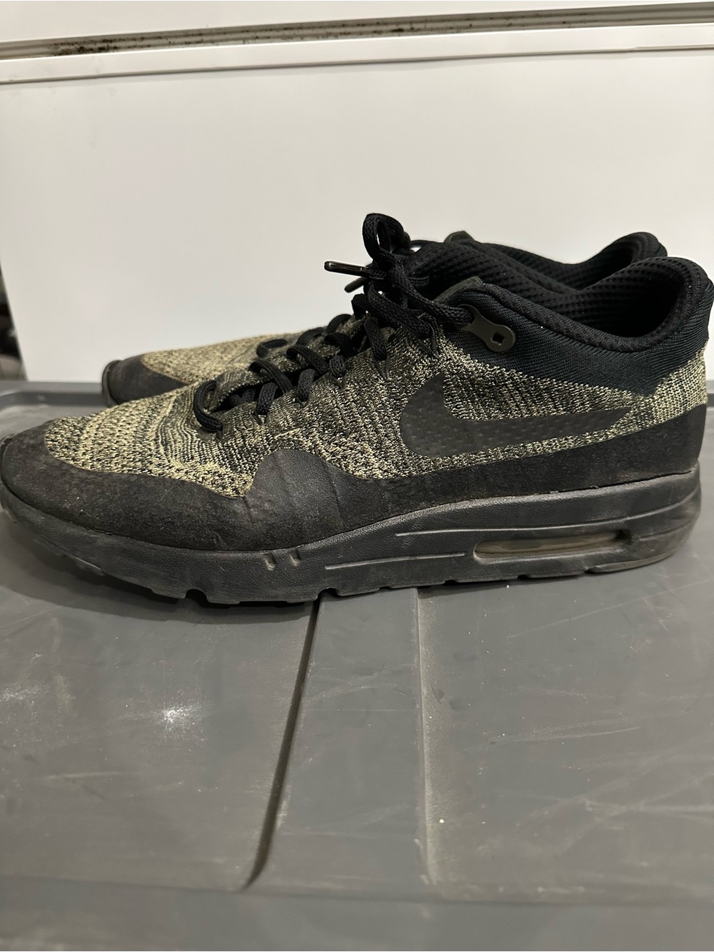 Nike Air Max 1 Flyknit green and black size 14